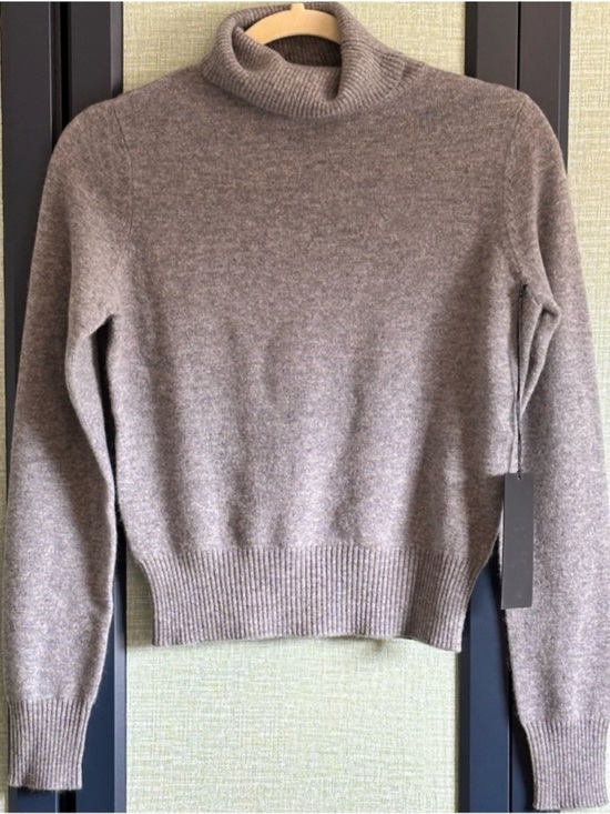 Born2Kreate Sweaters - Born2Kreate 100% Cashmere Cropped Fitted Turtleneck Sweater in Smoke, NWT, Sz XS